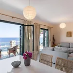Feriehus God Bacchus - God Dionysus By Interhome Pera Melana